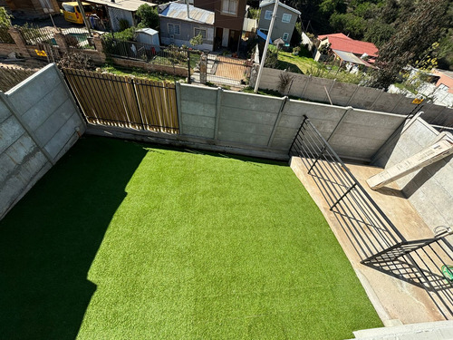 Amplia Casa 3d/3b En Condominio Con Áreas Comunes