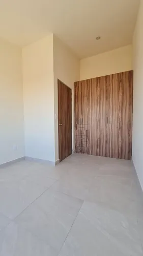 Estrena Casa En Ciudad Maderas, 4 Recamaras, Una En Pb, Jardín, Alberca...