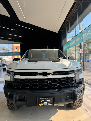 Chevrolet Cheyenne 6.2 Doble Cab Zr2 Bison 4X4 At