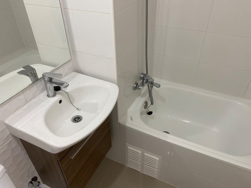 Collao 400, Arriendo Departamento Con Estacionamiento