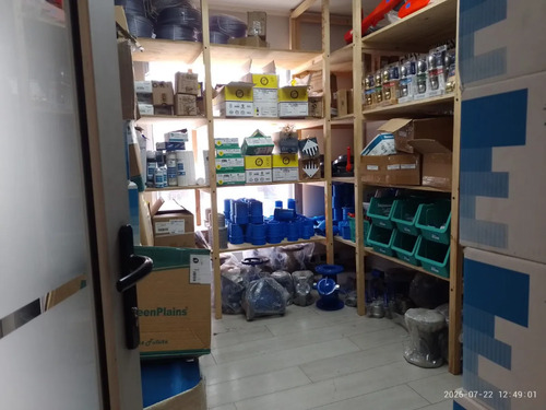 Local Comercial  Casa De 3 Pisos Con Patente En Vitacura