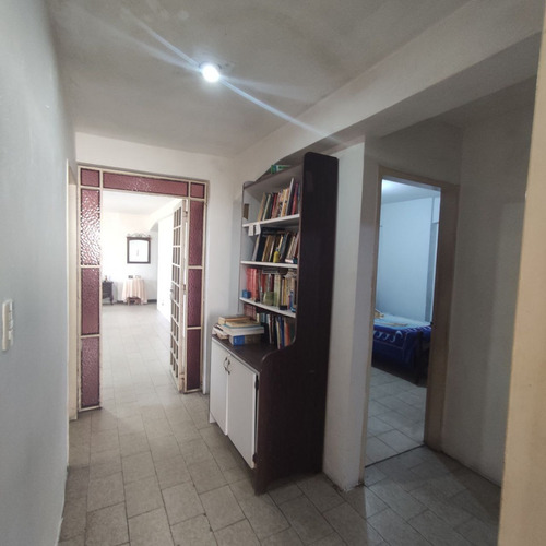 Imagen 8 de 17 de Avenida Bolivar, Apartamento En Venta
