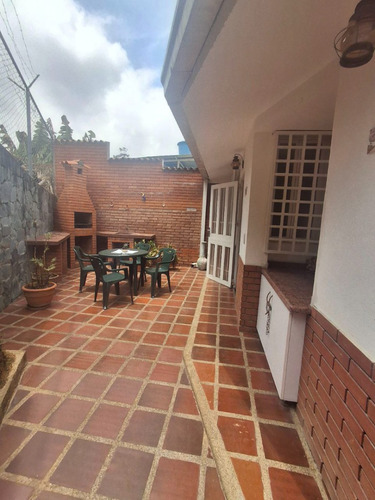 En Venta Casa En El Pueblo De San Antonio