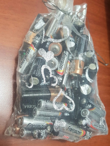 Pilas O Baterias Aaa, Aa Y Cuadradas. Usadas Para Decorar (Usado)