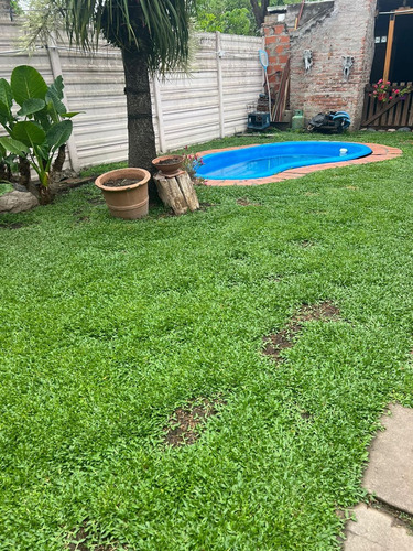 Casa En Venta En De Vicenzo Grande, Del Viso, Pilar