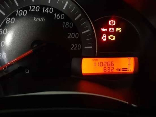 Nissan March 1.6 S 16v Flex 4p Manual