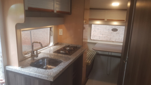 Trailer Turiscar Brilhante Sport Luxo