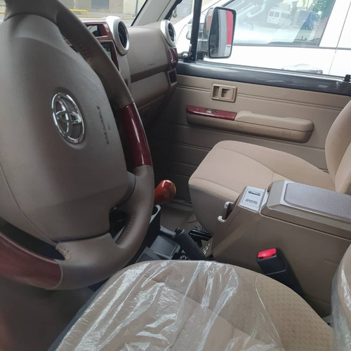 Imagen 3 de 6 de Toyota Macho Chasis Corto 2022 0 Km.