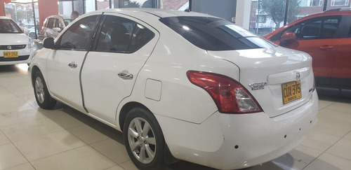 Nissan Versa Advance