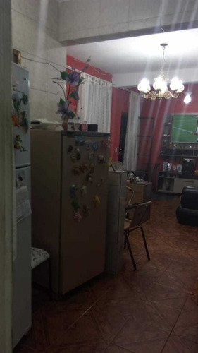 Imagem 8 de 18 de Casa 2quartos.sala Cozinha Banho