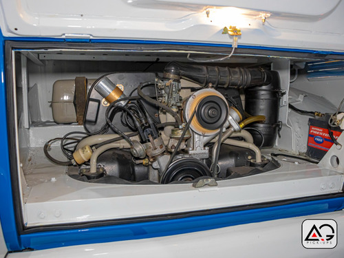 Volkswagen Kombi Corujinha Restaurada 1974