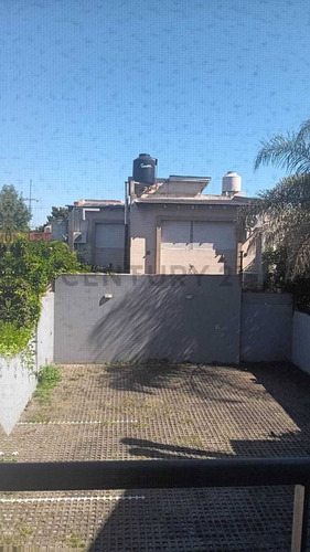 Venta Depto 2 Ambientes Con Cochera Cubierta En Martinez