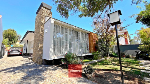 Nethaus Vende Hermosa Casa Totalmente Remodelada En Ñuñoa
