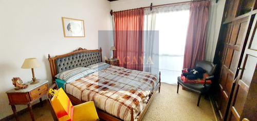 Imagen 14 de 22 de Plaza Mitre Piso De 4 Amb En Venta