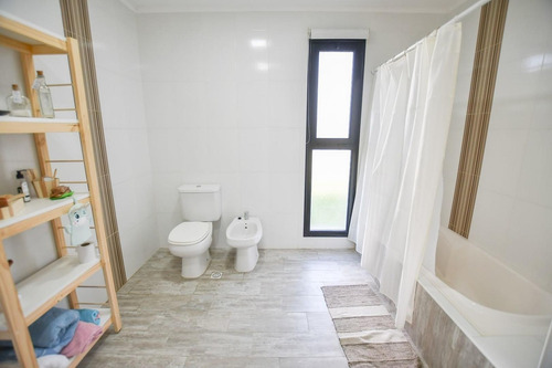 Imagen 22 de 25 de Casa En Venta 4 Dormitorios En El Mirador