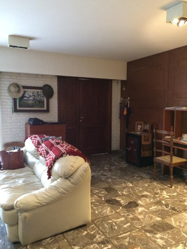 Casa En Venta En Barrio