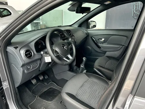 Stepway Intens Mecánica