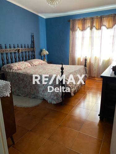 Casa De 253?m2 En Villa Heroica Se Vende Con Muebles Y Todo