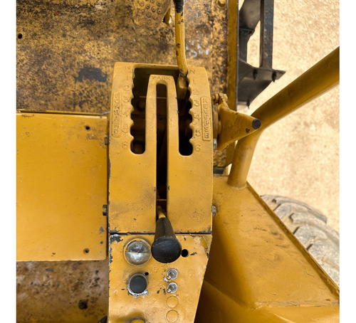 Motoconformadora 12g Caterpillar 1990