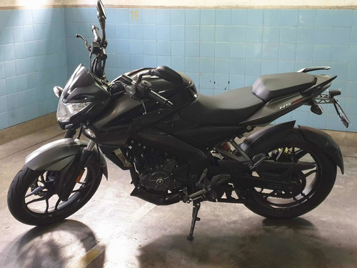 Moto Bajaj Rouser Ns 200 Impecable! Poco Uso! Oportunidad!