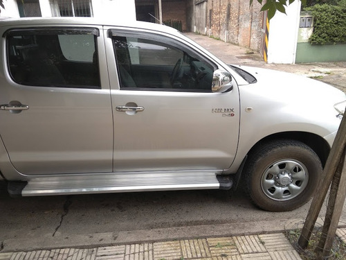 Toyota Hilux (única)