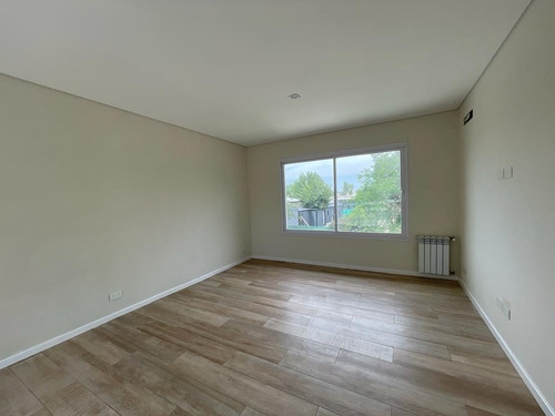 Imagen 19 de 26 de Casa En Venta - Alquiler En San Matias Escobar C/ Pileta