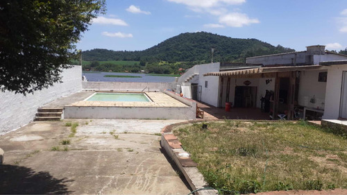 Aluga-se Casa Na Beira Da Represa De Atibaia