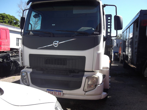 Volvo /vm 330 8x2 R Automatico