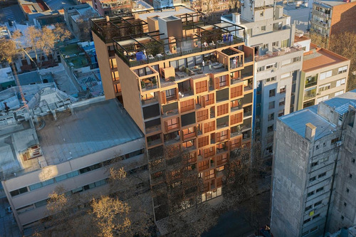 Imagen 8 de 17 de Apartamento De 2 Dormitorios A La Venta En Barrio Sur | Centro | En Promoción | 01 Sync