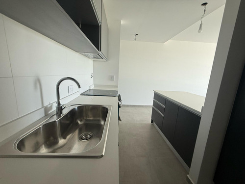 Departamento En Moreno Center
