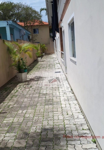Imagem 2 de 16 de Apartamento A Venda No Bairro Ingleses Do Rio Vermelho Em - 4883-1