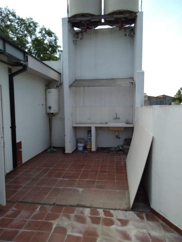 Imagen 9 de 10 de Departamento En Primer Piso Con Patio Independiente