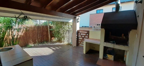 Imagen 22 de 24 de Duplex Reciclado Palometa 1049