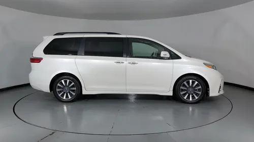 Toyota Sienna 3.5 Limited At