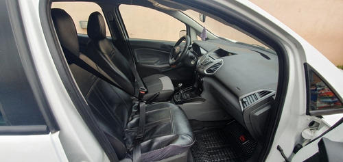Imagen 9 de 17 de Ford Ecosport 2015 1.6 Se 110cv 4x2