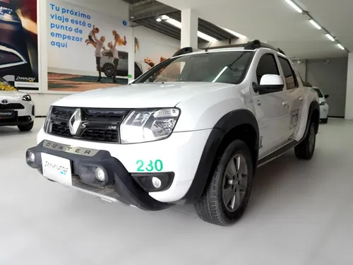 Renault Duster Oroch 2.0 Intens 4X4