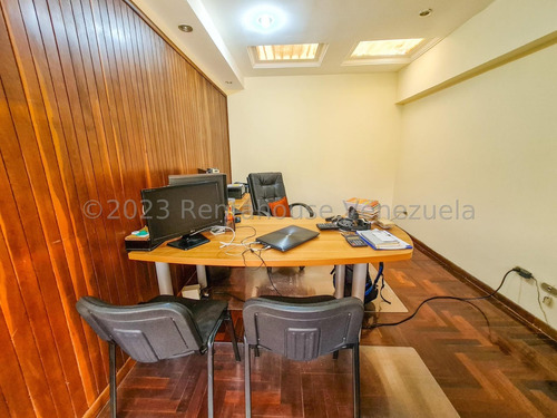 Ft Penthouse En Venta - La Alameda / Mls#25-9947