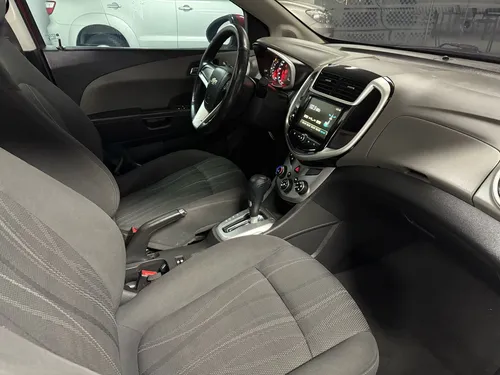 Chevrolet Sonic 1.6 Lt 5 p Automática