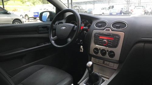 Ford Focus Trend 2.0 - Tute Cars Fernando