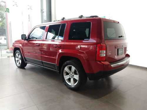 Imagen 3 de 15 de Jeep Patriot 2014 5p Limited L4/2.4 Aut