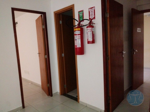 Imagem 6 de 11 de Sala Comercial No Executive Park Ii - Tirol - L-10812