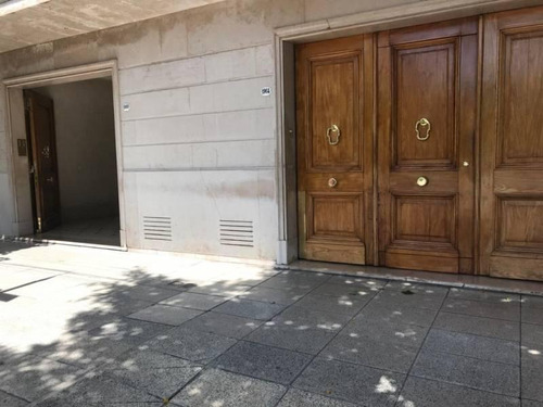 Imagen 2 de 16 de Av Alvear - Bioy Casares: En Lo Mejor De Recoleta !!! Maxima Categoría, Cochera, Piso Completo Con Excepcional Vista A Plazas
