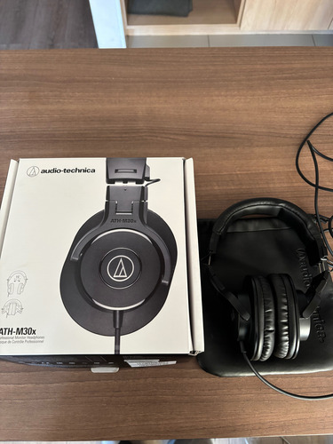 Audífonos Audiotechnica Ath-m30x (Usado)