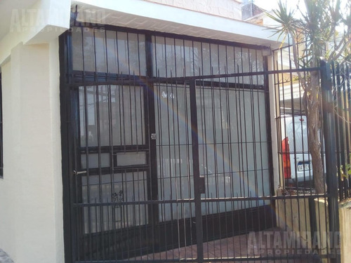 Imagen 9 de 10 de Local O Depósito En Esquina!