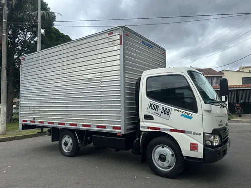 Hino Xzu-640l 4.0 Mt Diesel Furgón