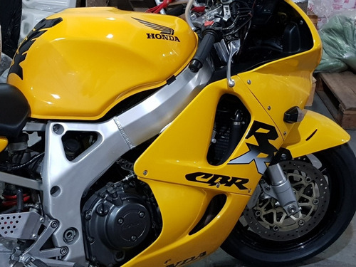 Imagen 16 de 16 de Honda Cbr 900 Rr