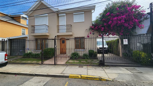 Hermosa Casa-oficina En Arriendo En Viña Del Mar