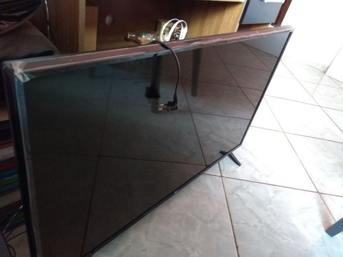 Smart Tv LG 43lj55 - Display Quebrado.
