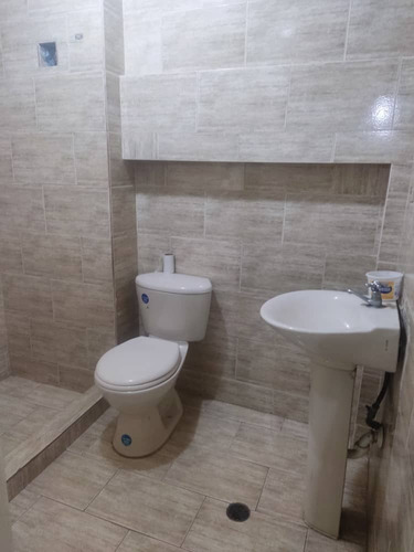 Pgm Bienes Raíces Vende Edificio Comercial / Industrial / Deposito