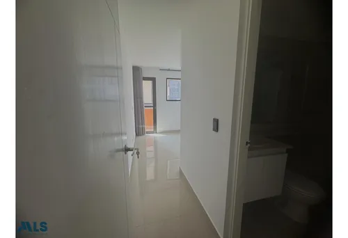 Apto Laureles 3 Alcobas Con Baño Cada Uno(mls#253146)
